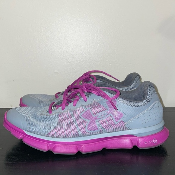 Under Armor Micro G Size 9.5. - Picture 1 of 9